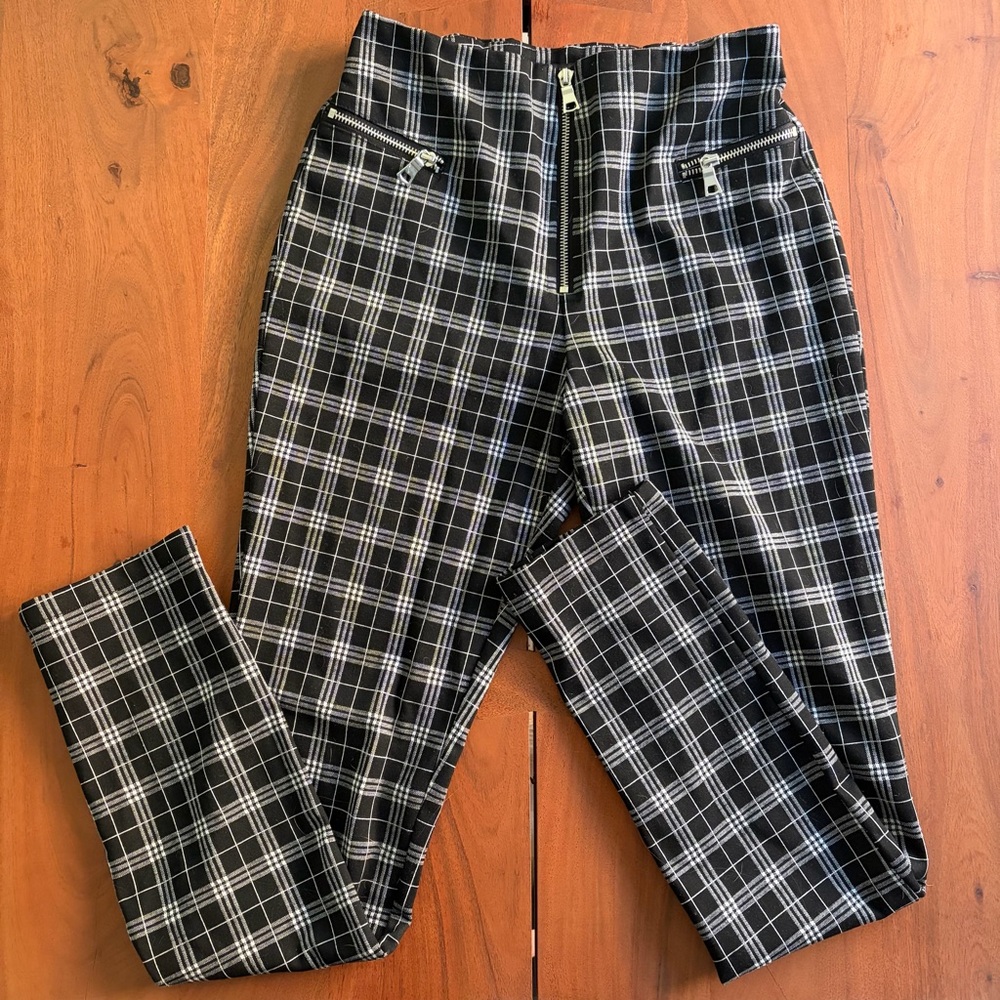 Tiger Mist Pants Women’s Plaid Black White High Waist Zipper Indie Punk Size S